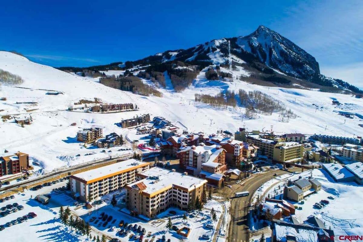 1Bd Suite 504 Perfect Location With Pool And Hot Tub Крестед Бют Екстериор снимка