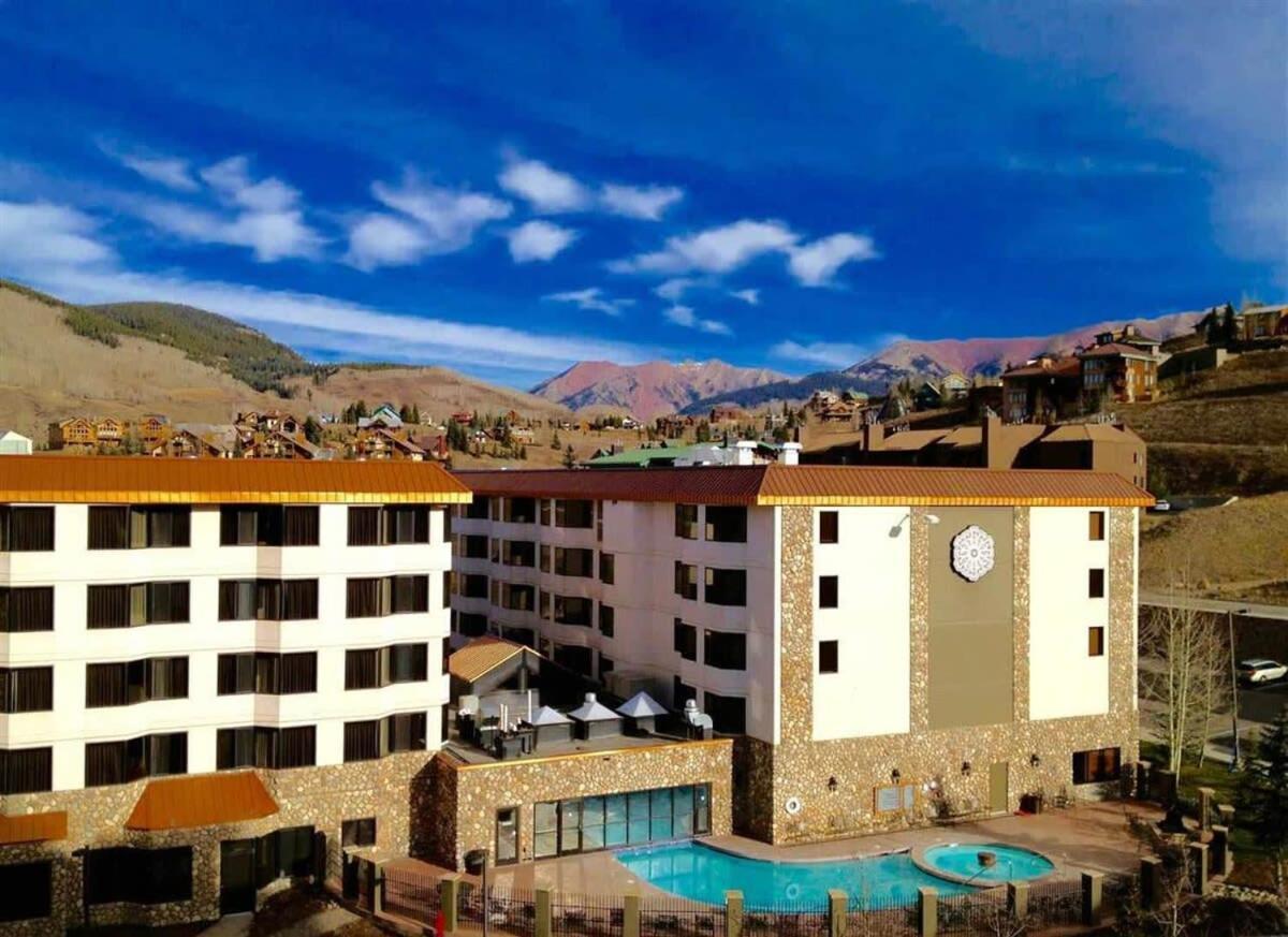 1Bd Suite 504 Perfect Location With Pool And Hot Tub Крестед Бют Екстериор снимка